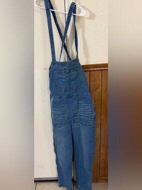 Duluth co. Women Denim Overall Apron Bag with Crossback Straps - Blue